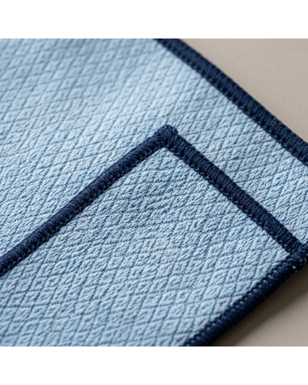 Xklor Diamond-Weave Automotive Glass Cloths 40 cm Set of 4 - Detail view