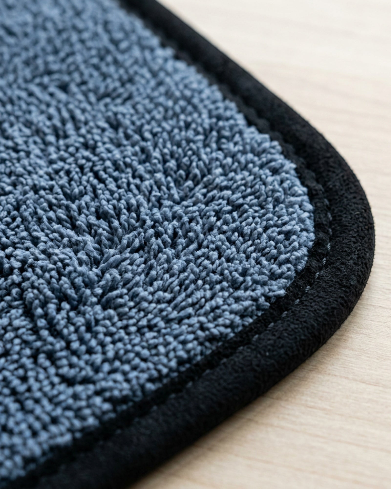 Xklor Twisted-Loop Car Drying Towel 60 × 90 cm Slate Blue - Detail view